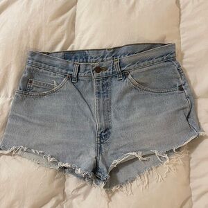 Levi’s 501 High-Rise Distressed Denim Cutoff Shorts (Size 34)